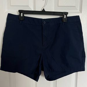 Women’s Patagonia Canvas Shorts - Size 16